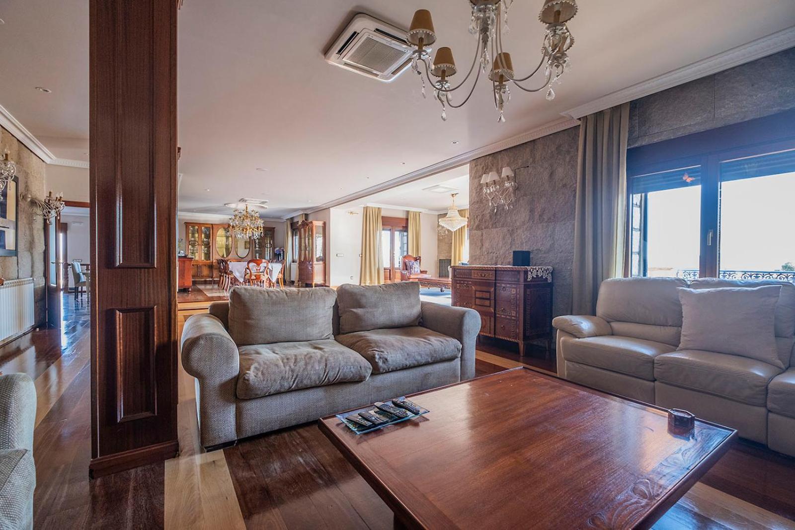 Mansion Con Jacuzzi A 40 Grados, Gran Piscina Y Padel Vila El Tiemblo Exterior foto